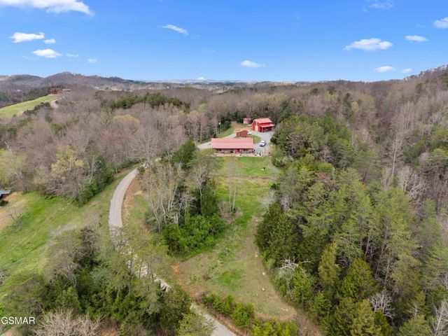 2357 Hall Road, Dandridge, TN 37725