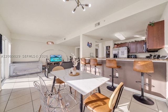 11603 NW 89th St 213, Doral, FL 33178