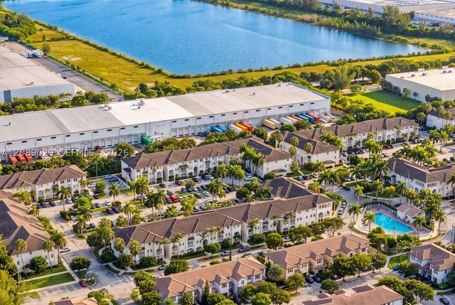 11603 NW 89th St 213, Doral, FL 33178
