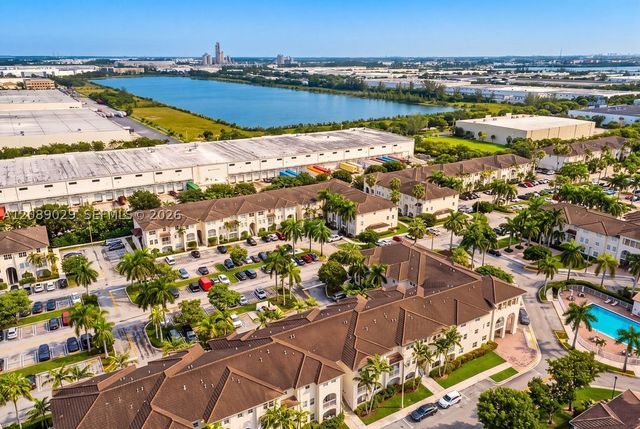 11603 NW 89th St 213, Doral, FL 33178
