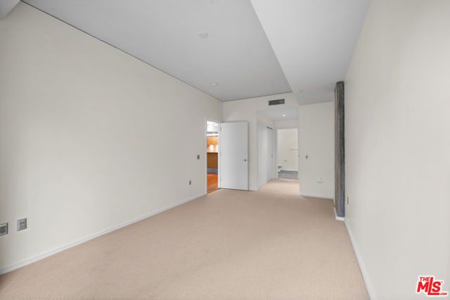 1155 S Grand Avenue 419, Los Angeles, CA 90015
