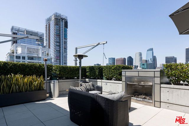 1155 S Grand Avenue 419, Los Angeles, CA 90015