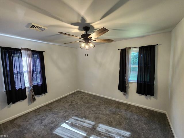 213 Picard DR, Newport News, VA 23602