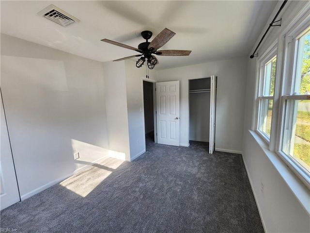 213 Picard DR, Newport News, VA 23602