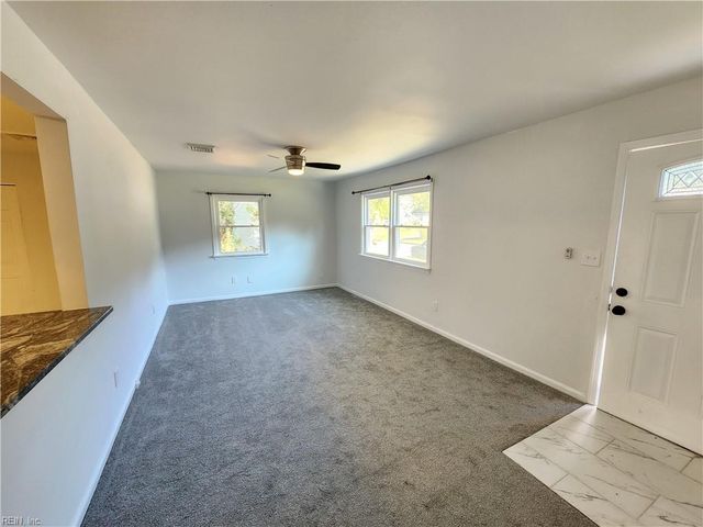 213 Picard DR, Newport News, VA 23602