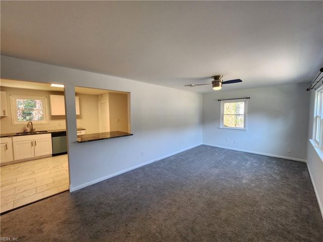 213 Picard DR, Newport News, VA 23602