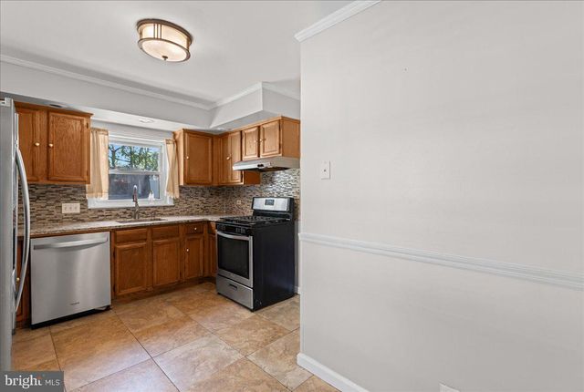 8444 HOLMAN AVE, Pennsauken, NJ 08110