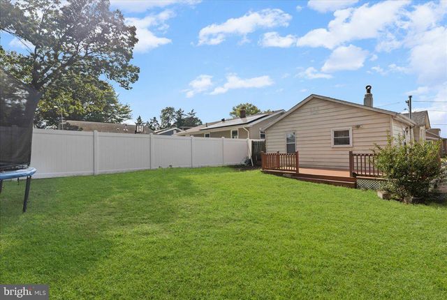 8444 HOLMAN AVE, Pennsauken, NJ 08110