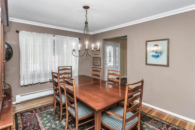 20 Lancia Drive, East Norwich, NY 11732