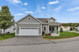 10 Dunstable Circle # 96, Merrimack, NH 03102
