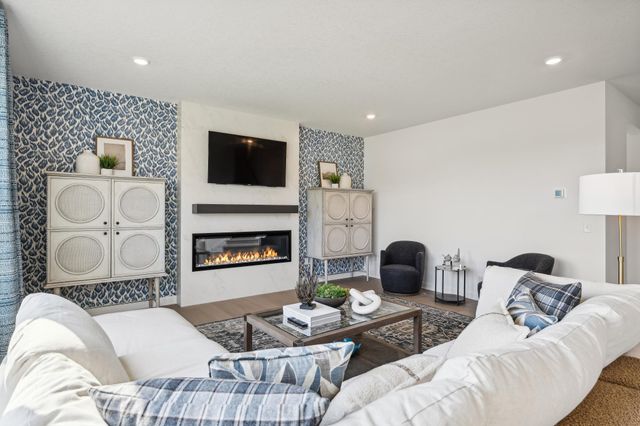 20325 Gadget Circle, Lakeville, MN 55044