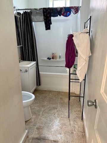 2638 N 22nd STREET, Milwaukee, WI 53206