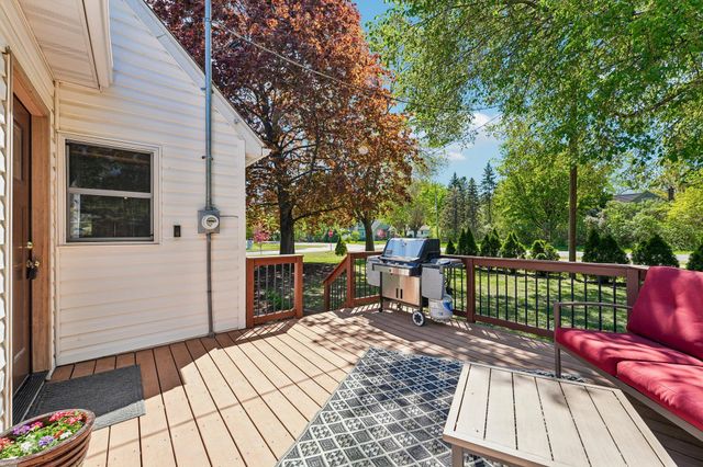 7710 Groveland Road, Mounds View, MN 55112