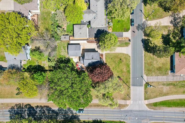 7710 Groveland Road, Mounds View, MN 55112