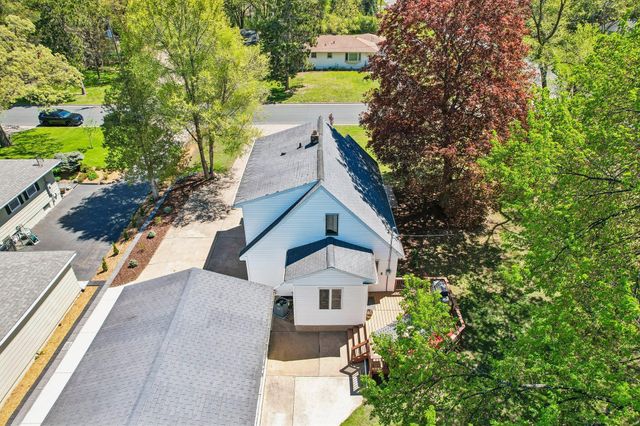 7710 Groveland Road, Mounds View, MN 55112