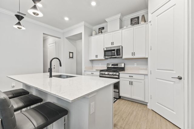 792 SE Bloomfield Road, Port St Lucie, FL 34986