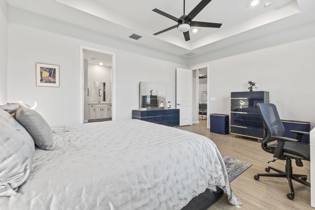 792 SE Bloomfield Road, Port St Lucie, FL 34986