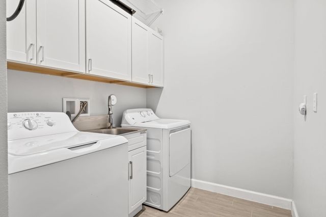 792 SE Bloomfield Road, Port St Lucie, FL 34986