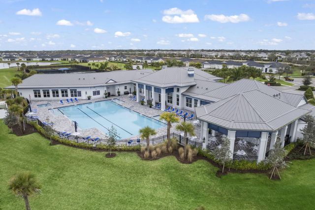 792 SE Bloomfield Road, Port St Lucie, FL 34986