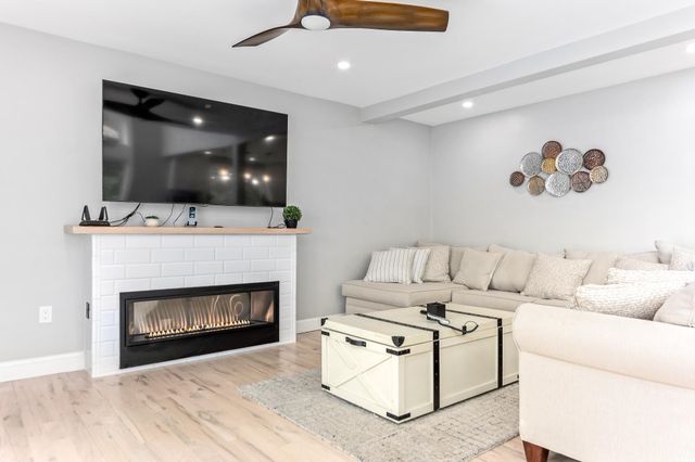 11 Weeping Birches Lane, Thornton, NH 03285