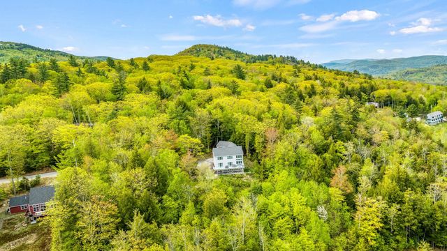 11 Weeping Birches Lane, Thornton, NH 03285