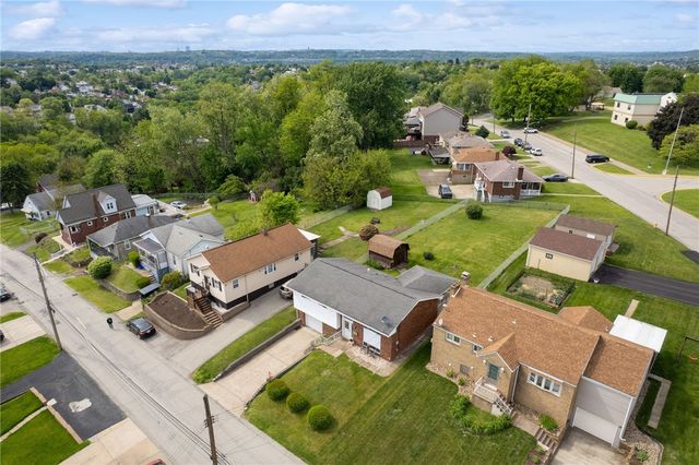 707 Glencairn St, West Mifflin, PA 15122