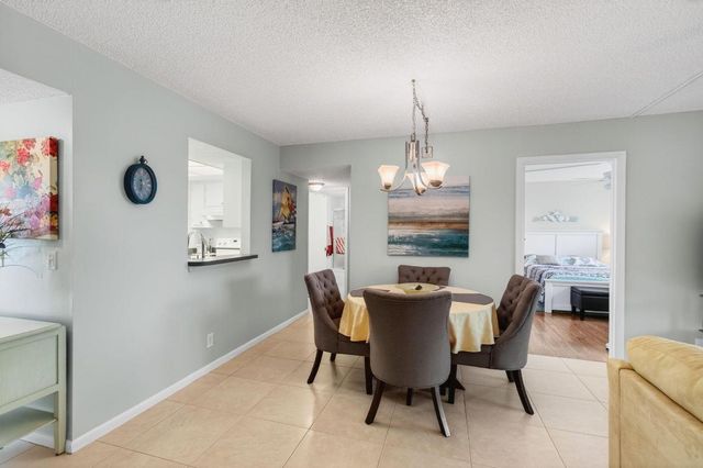 10 Willowbrook 205, Delray Beach, FL 33446