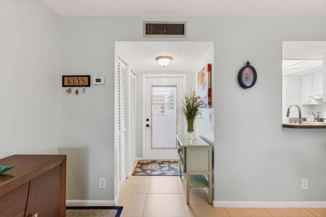 10 Willowbrook 205, Delray Beach, FL 33446