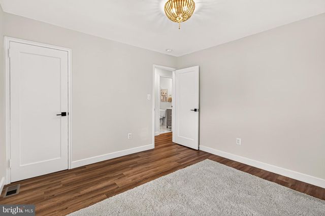 6709 JEFFERSON AVE, Falls Church, VA 22042