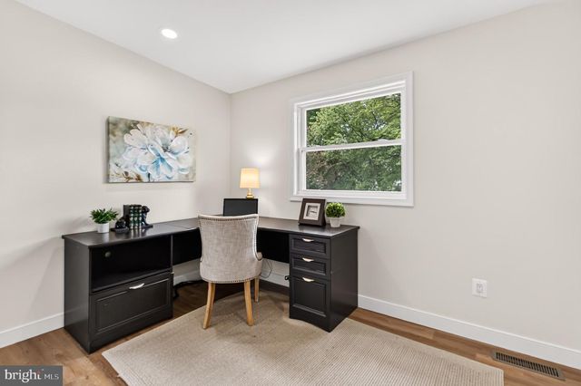 6709 JEFFERSON AVE, Falls Church, VA 22042
