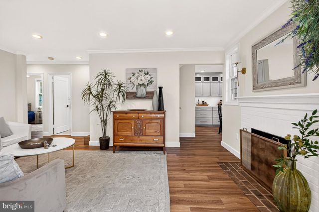6709 JEFFERSON AVE, Falls Church, VA 22042