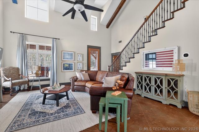 38 Oakwood Drive, Cartwright, OK 74731