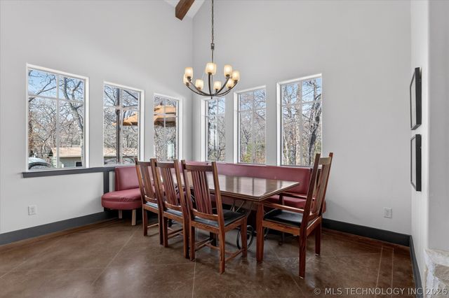 38 Oakwood Drive, Cartwright, OK 74731