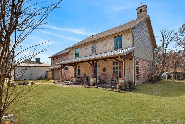 38 Oakwood Drive, Cartwright, OK 74731