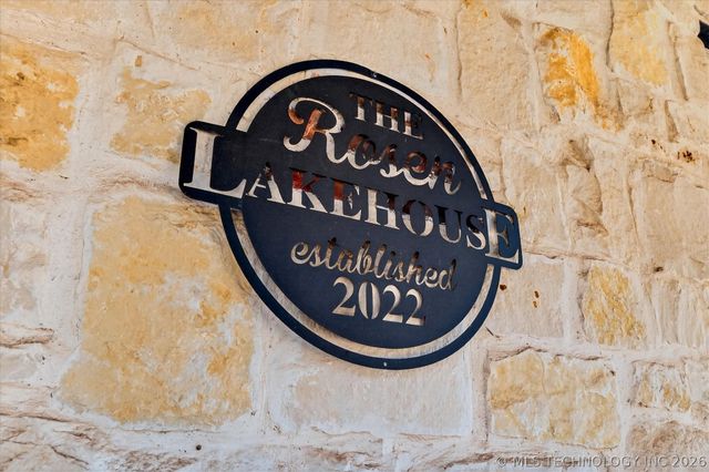 38 Oakwood Drive, Cartwright, OK 74731