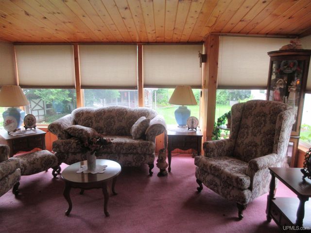 902 Putnam Street, Wakefield, MI 49968