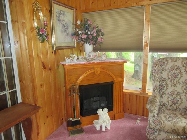 902 Putnam Street, Wakefield, MI 49968