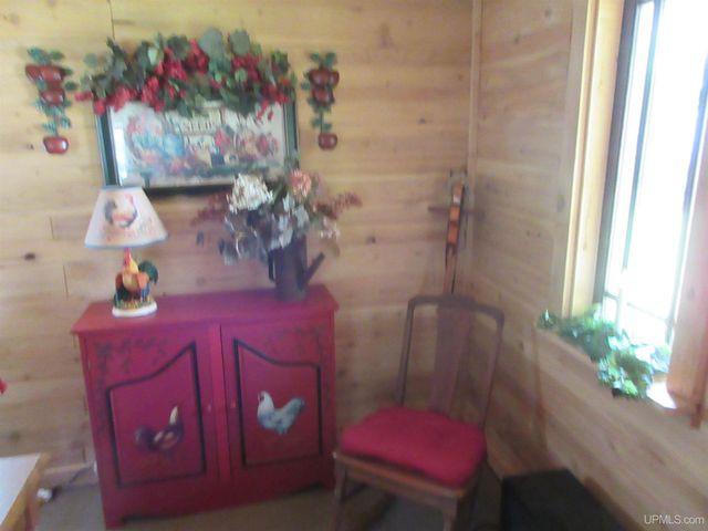 902 Putnam Street, Wakefield, MI 49968