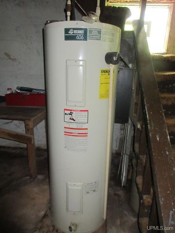 902 Putnam Street, Wakefield, MI 49968