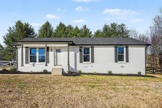 207 Morris Dr, Greenbrier, TN 37073