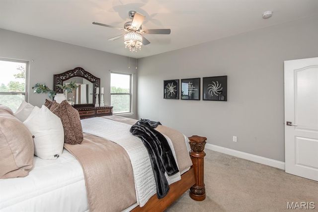 485 Cambridge Manor Drive, Wentzville, MO 63385