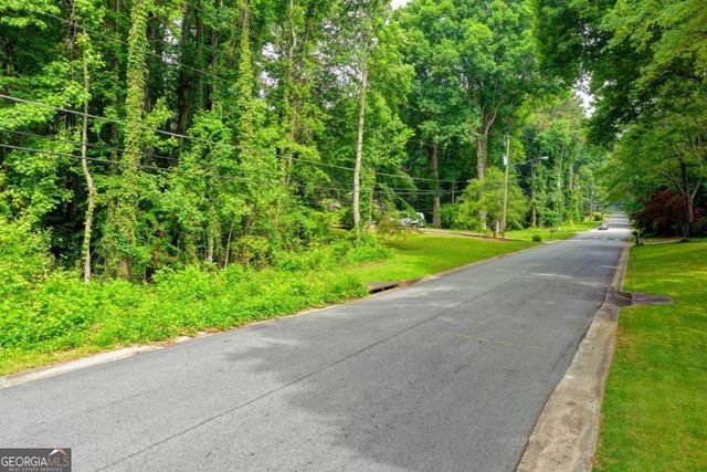 1389 Branchwood Drive, Snellville, GA 30078