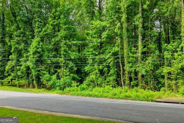 1389 Branchwood Drive, Snellville, GA 30078