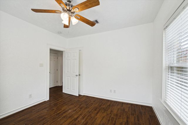 2611 Isabella Street, Houston, TX 77004