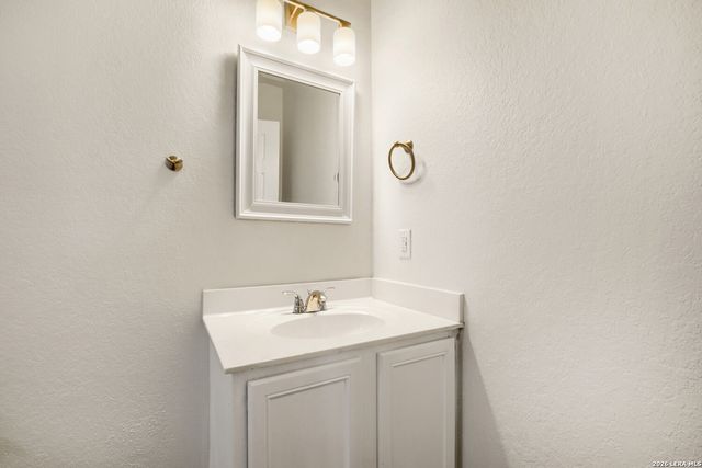 34 Basin Elm, San Antonio, TX 78239