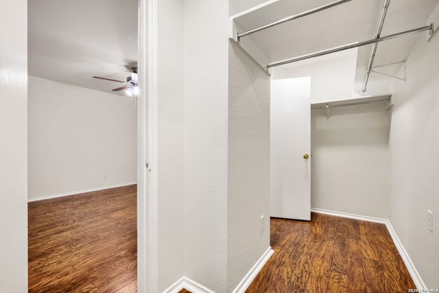 34 Basin Elm, San Antonio, TX 78239