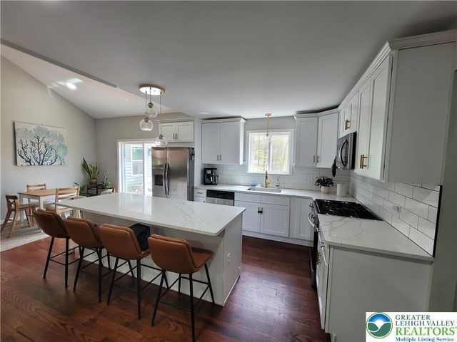 3422 Pocono Drive, East Stroudsburg, PA 18302