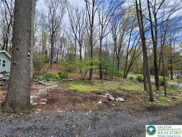 3422 Pocono Drive, East Stroudsburg, PA 18302