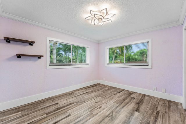 819 6TH Street, Lake Park, FL 33403