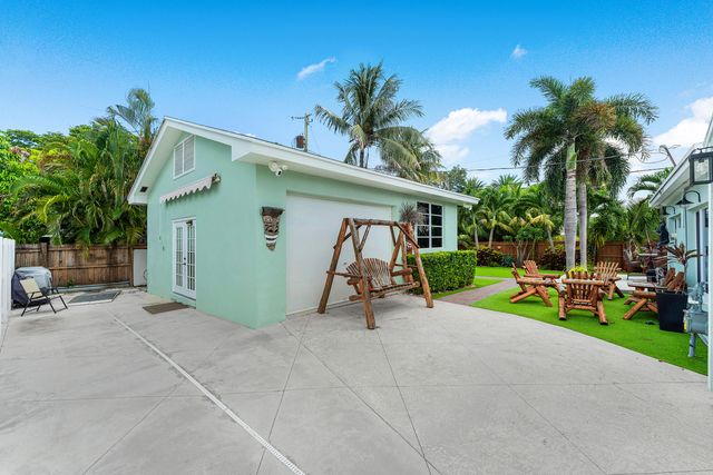 819 6TH Street, Lake Park, FL 33403